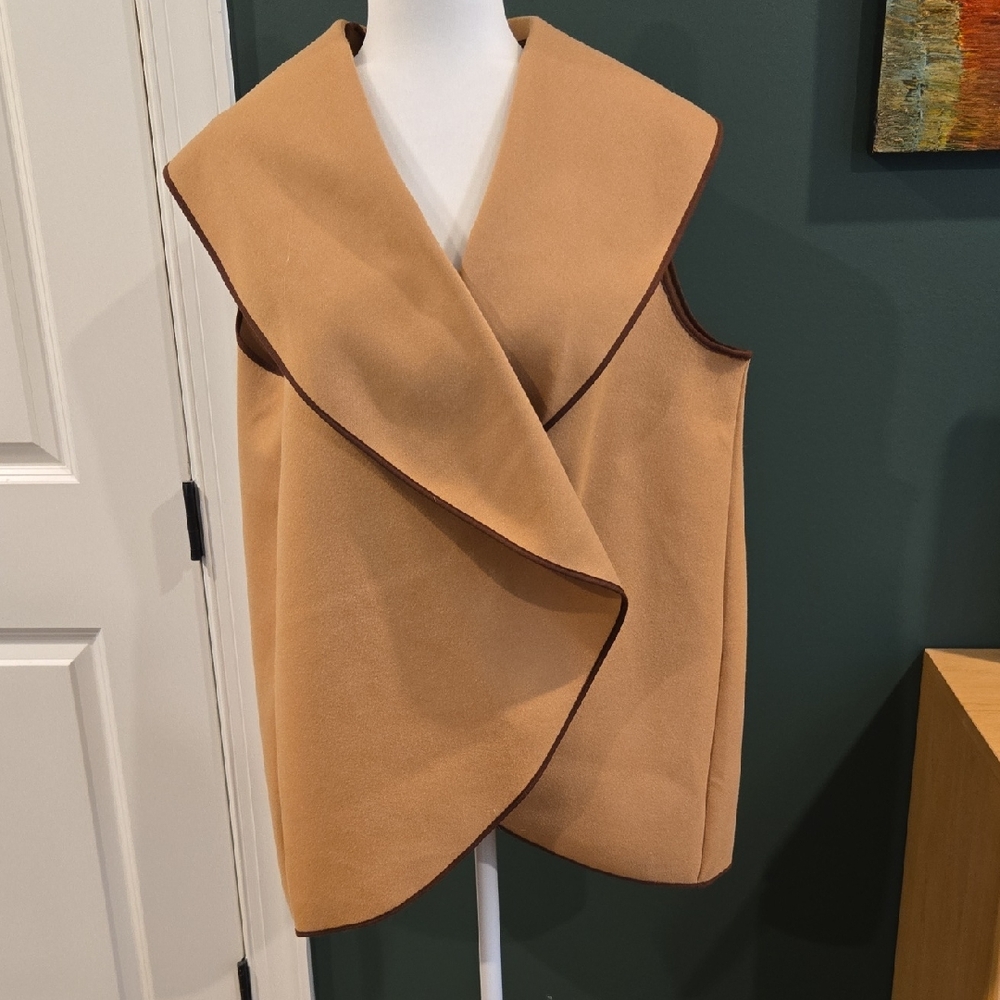 Ann Taylor Camel Knit Vest NWOT